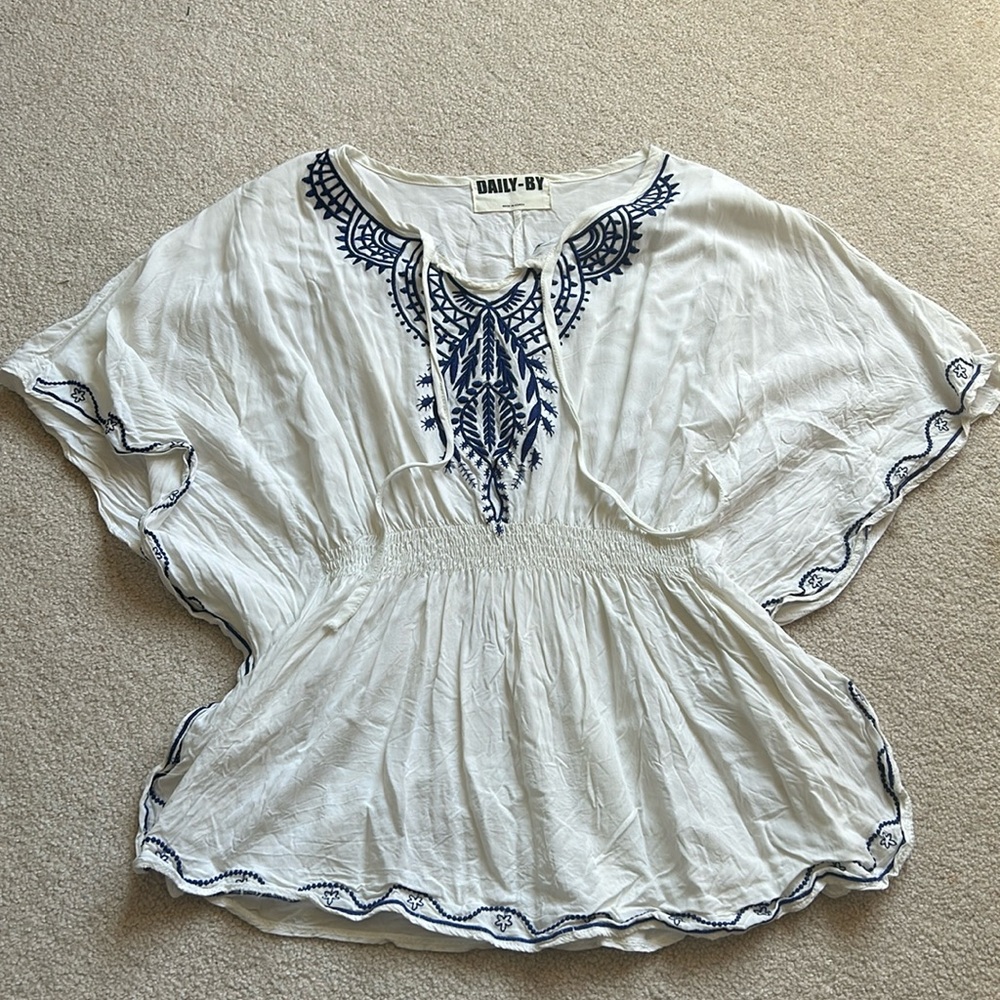 **Korean Brand** Tunic Shirt - fits XS/S/M, soft light material